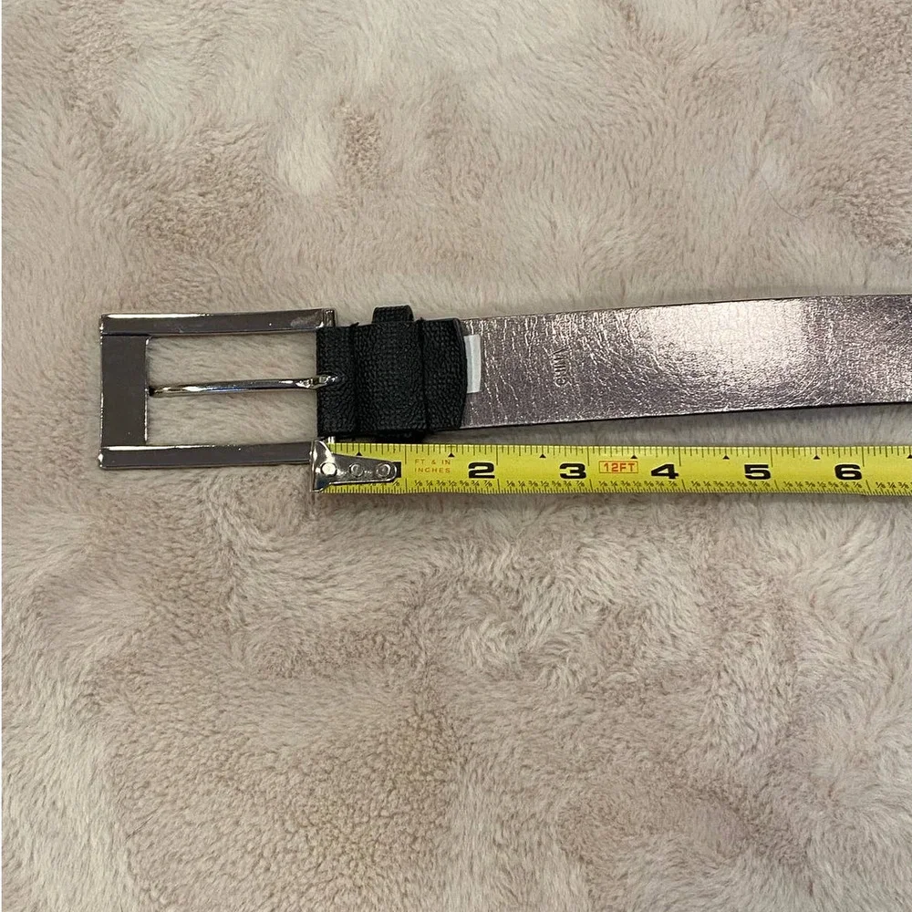 Michael Kors Signature Logo Belt, Size S.